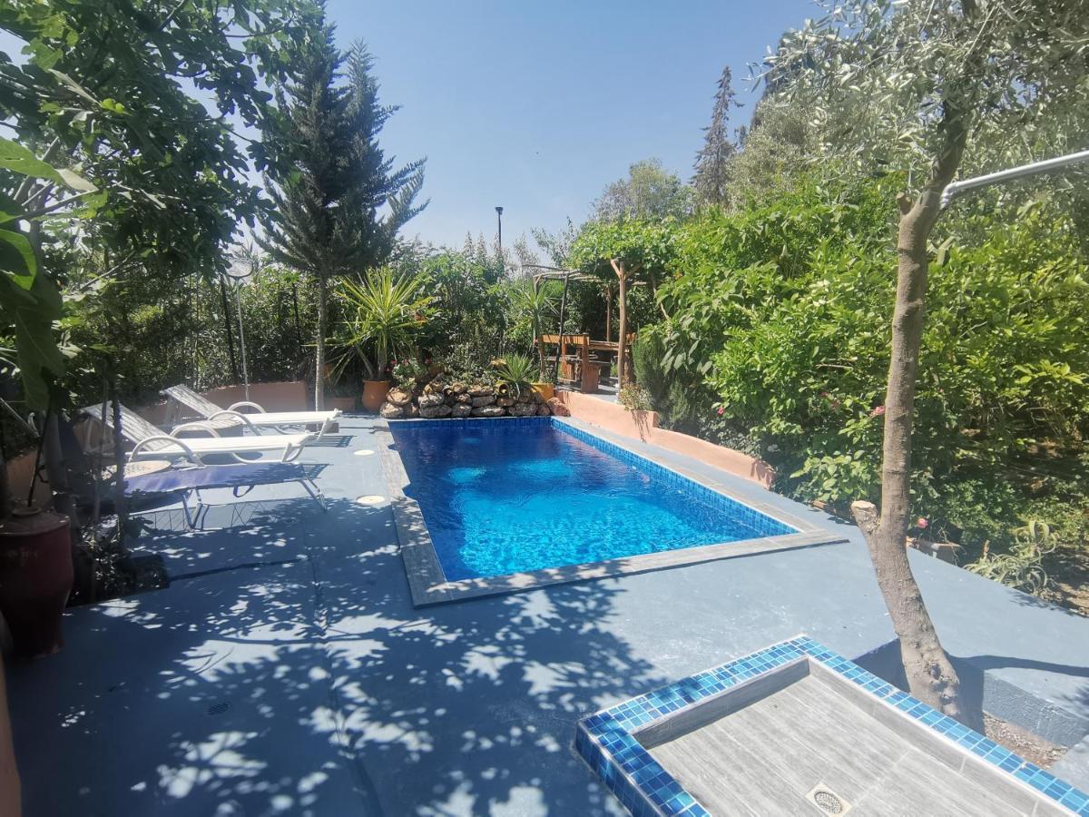 Riad Avec Terrasse Privee Et Piscine Partagee A 300M Fès Exteriör bild