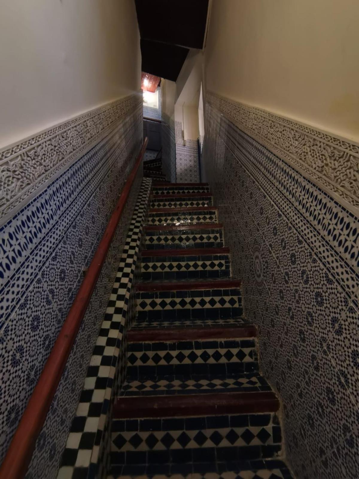 Riad Avec Terrasse Privee Et Piscine Partagee A 300M Fès Exteriör bild